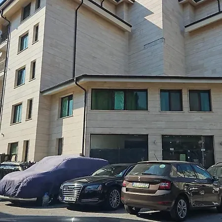 Amadues Lux, 1 Bed - To Sunny *